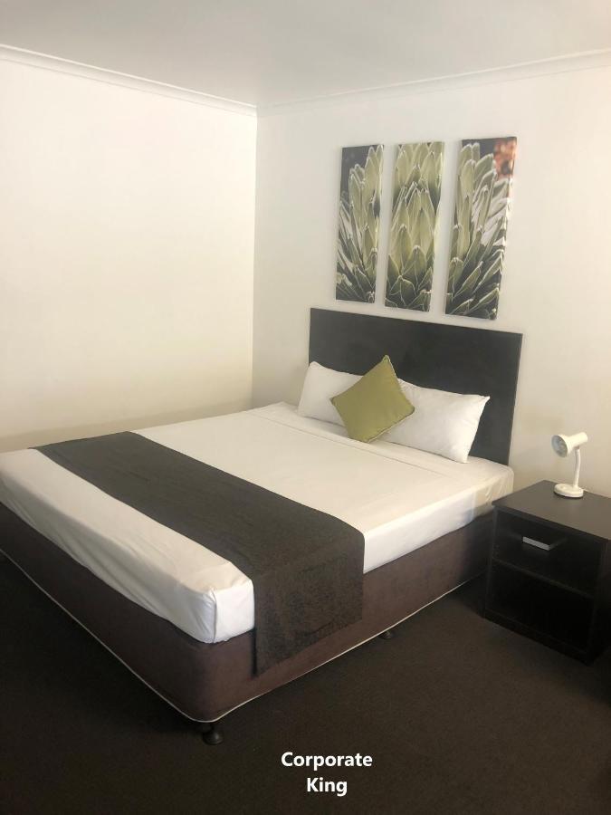 Coral Sands Motel Mackay Exterior photo